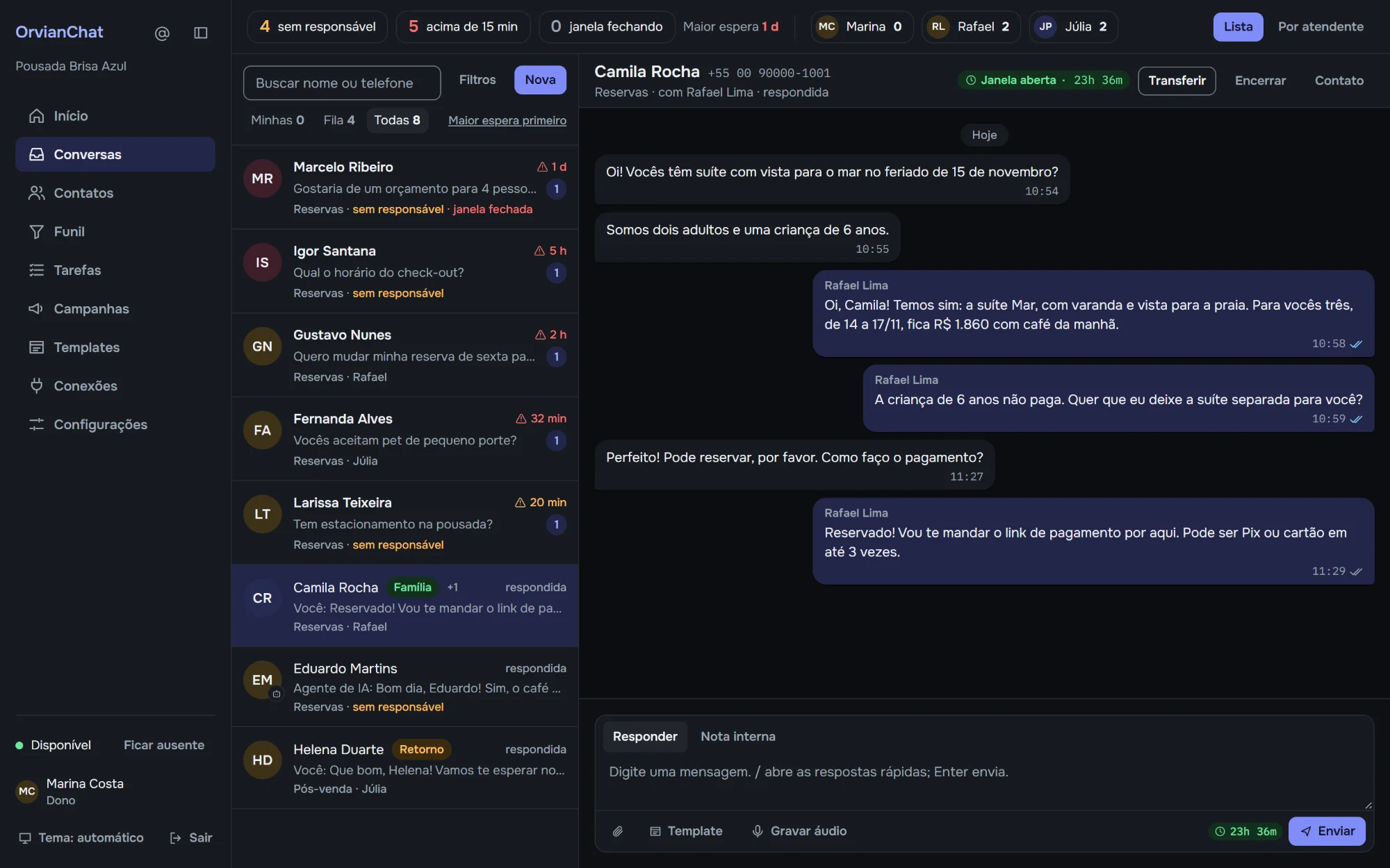 Caixa de conversas do OrvianChat com a fila da equipe e uma conversa aberta